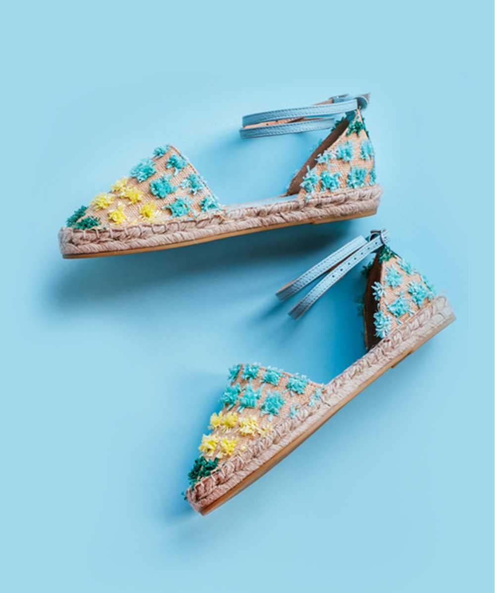 12-espadrilles-bleues.jpg